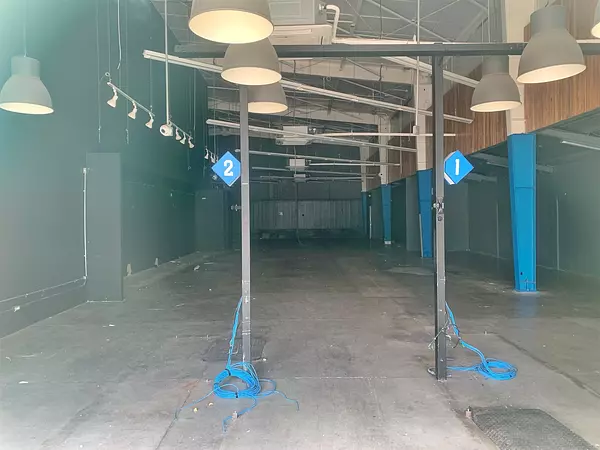 oficinas y locales comerciales - Local céntrico en zona exclusiva bella vista 4