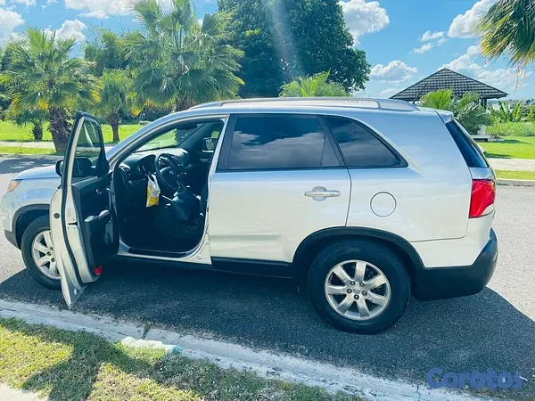 jeepetas y camionetas - VENDO KIA SORENTO 4WD AÑO 2012  17