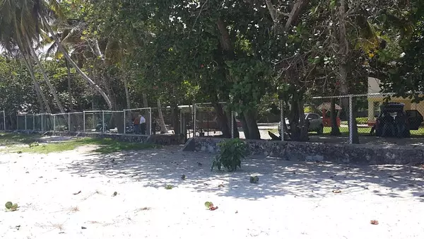 solares y terrenos - Venta, Terreno frente a la Playa de Juan Dolio 6