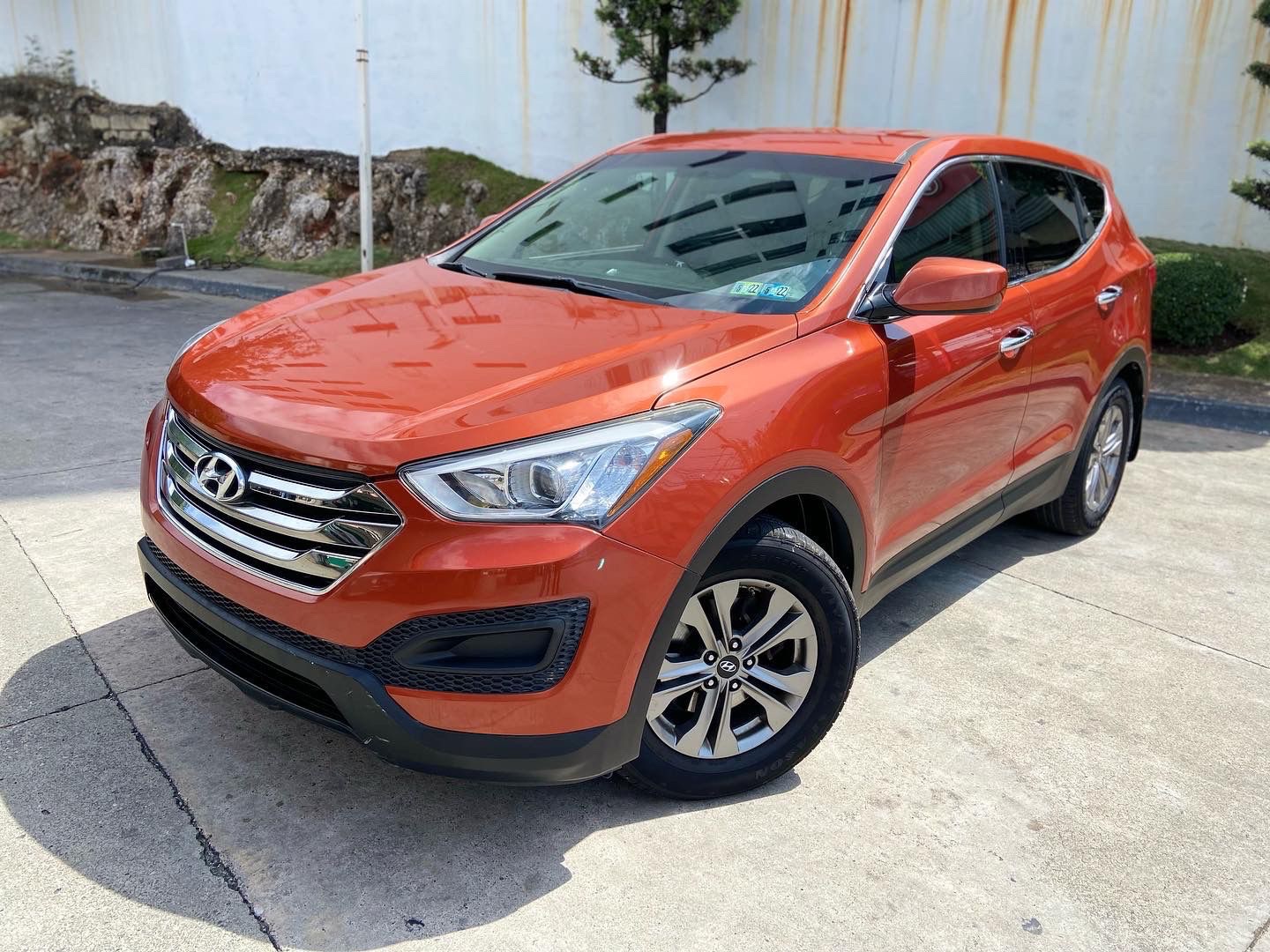 jeepetas y camionetas - HYUNDAI SANTA FE SPORT 2016 VERSION AMERICANA RADIO ANDROID 