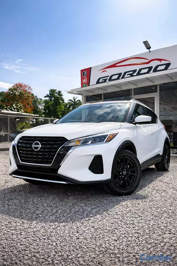 jeepetas y camionetas - Nissan Kicks S 2022 3