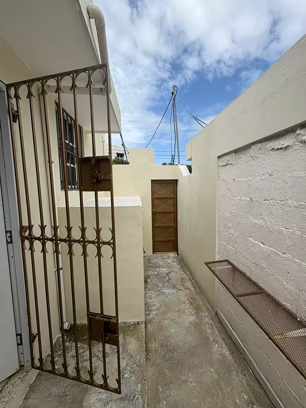 casas - Vendo casa en Av. Independencia  7