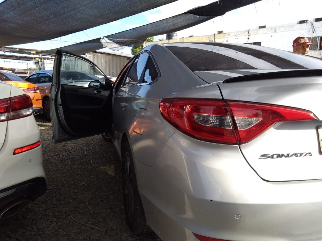 carros - HYUNDAI SONATA LF 2019 GRISDESDE: RD$ 670,100.00 7