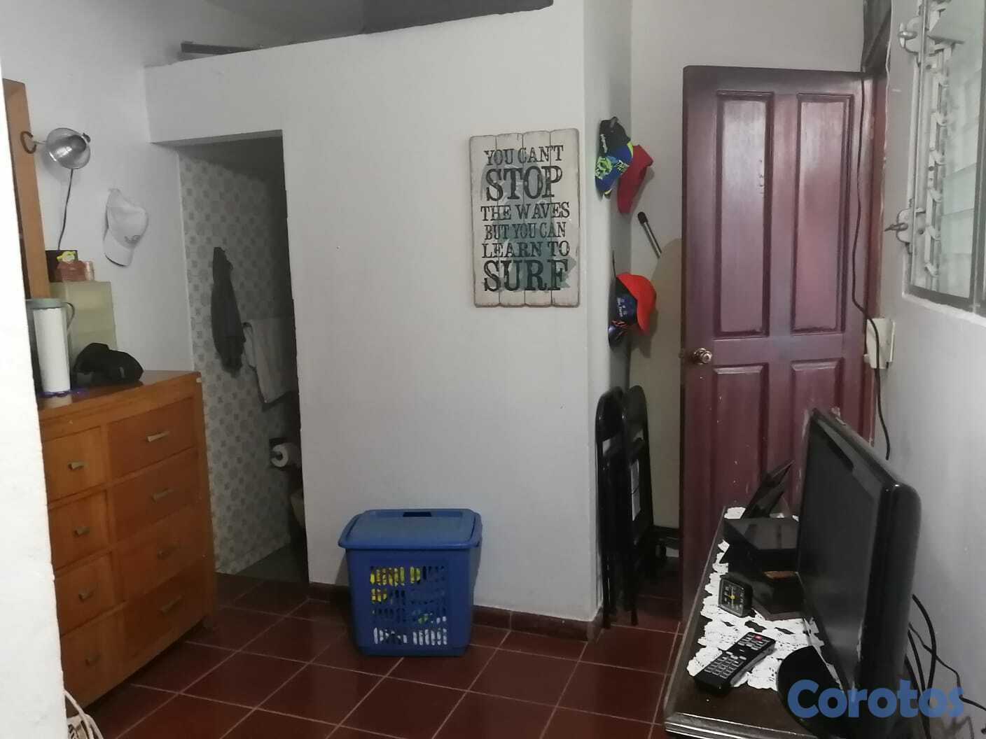 casas - Casa en la Zona Colonial para Reformar USo Comerci 6