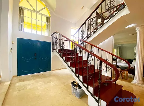 casas - Venta de Casa en Altos Arroyo Hondo III  4