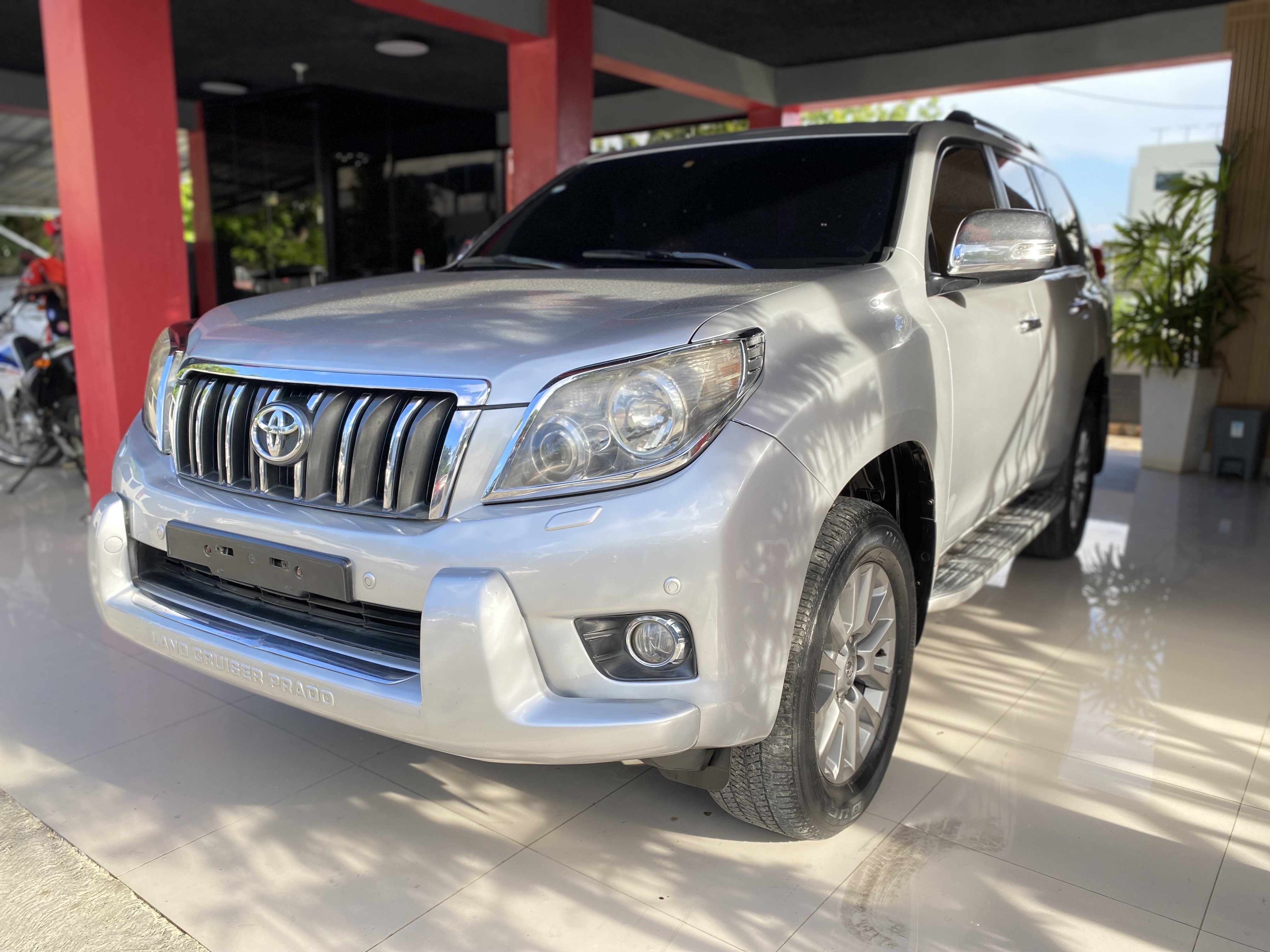 jeepetas y camionetas - TOYOTA LAND CRUISER PRADO VX 2011