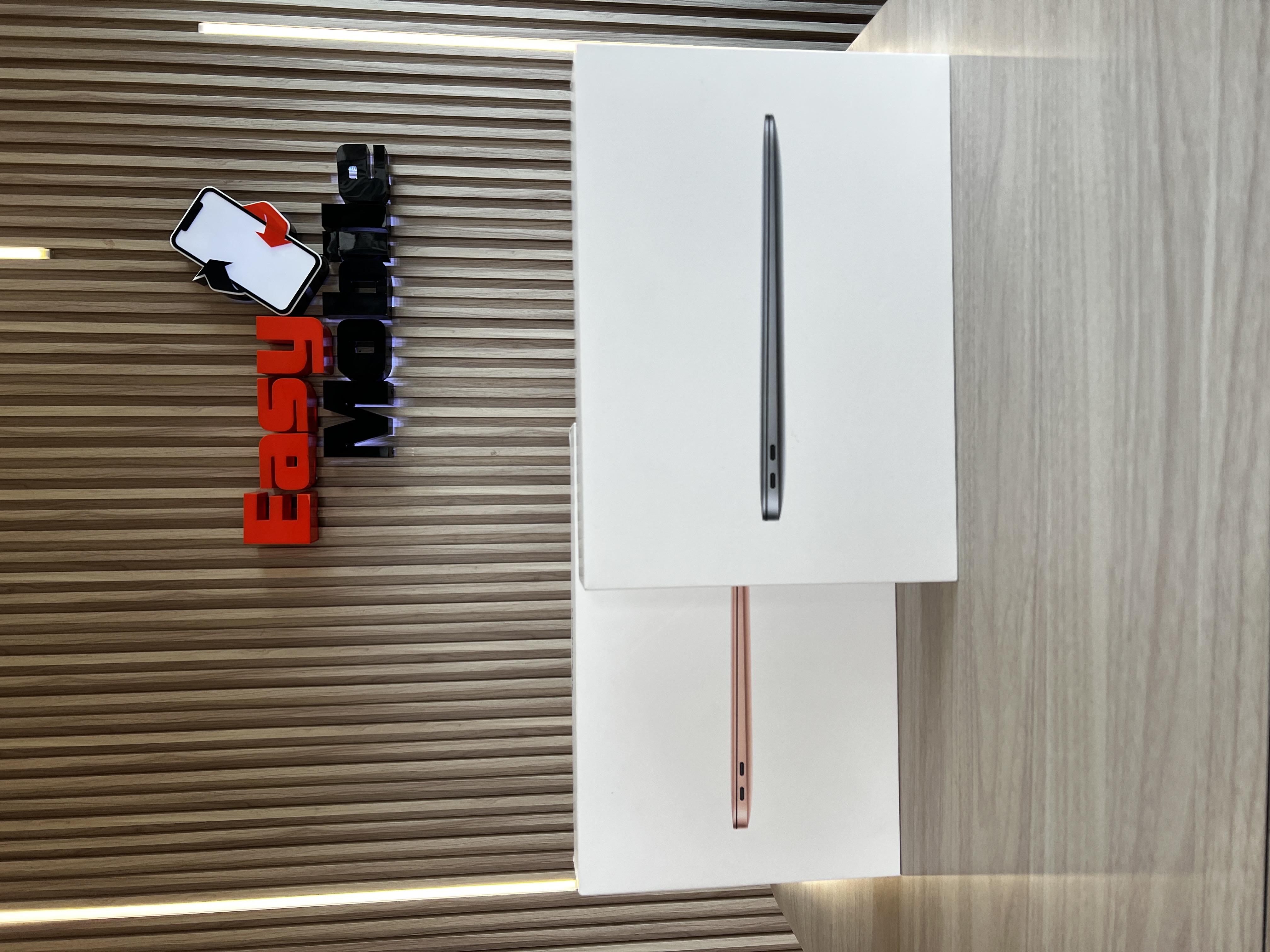 computadoras y laptops - MACBOOK AIR 13” M1 8GB RAM 256GB  0
