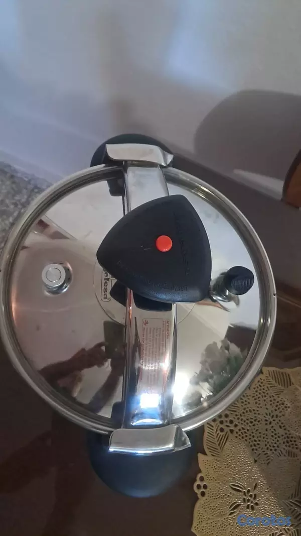 cocina - Olla de Presión  3