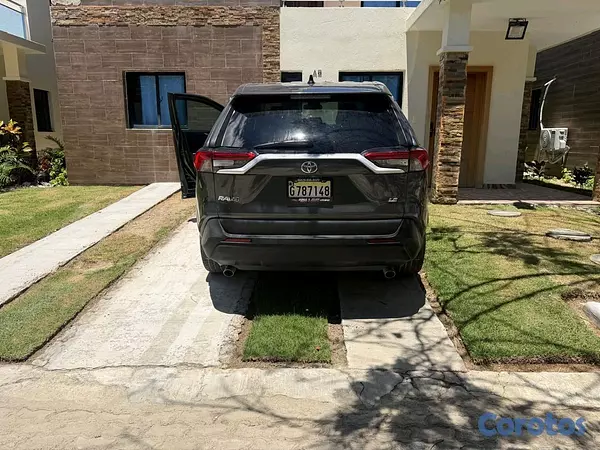 jeepetas y camionetas - Toyota rav4 2022 9
