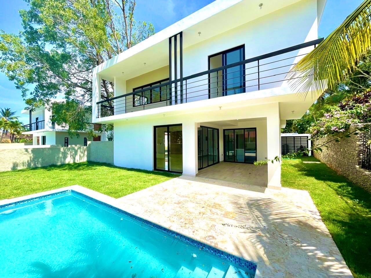 casas vacacionales y villas - venta de Villas con piscina en SOSUA- CABARETE Villas larimar próximo a la playa