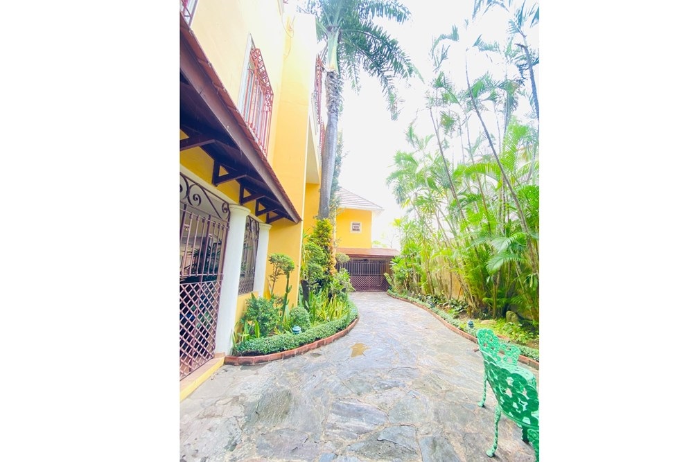 casas - Venta de Casa en Los Cacicazgos  3