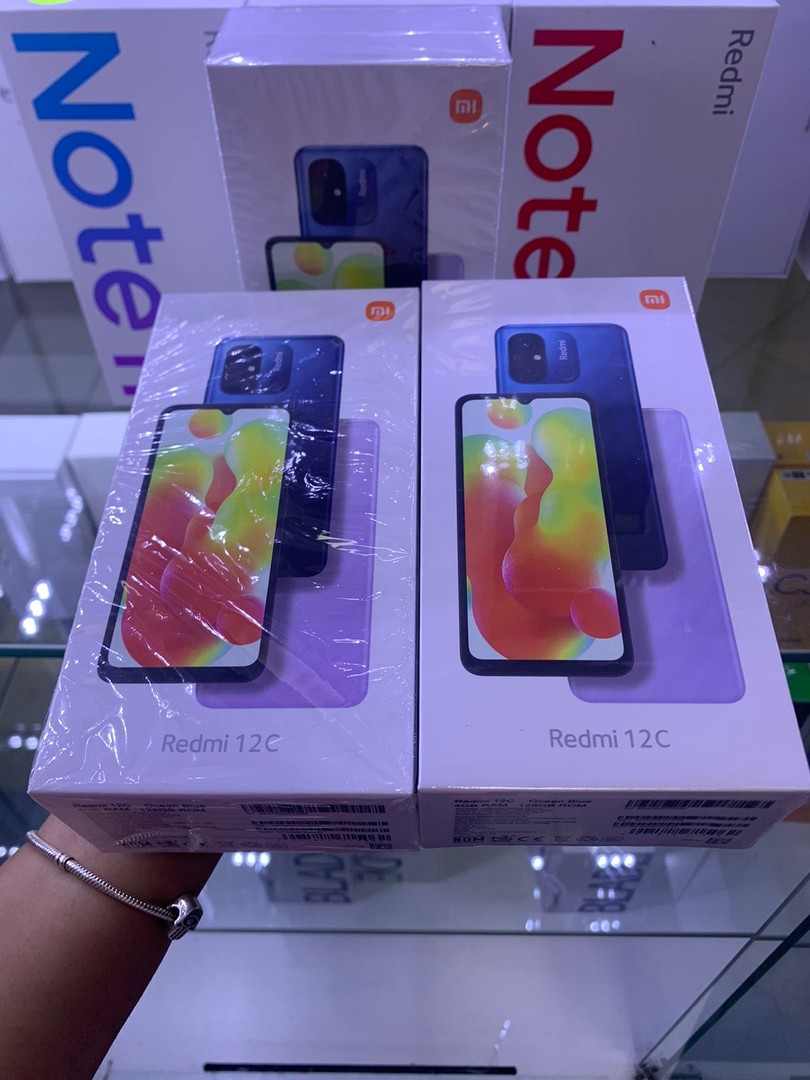 celulares y tabletas - Xiaomi Redmi 12C 64GB NUEVO .