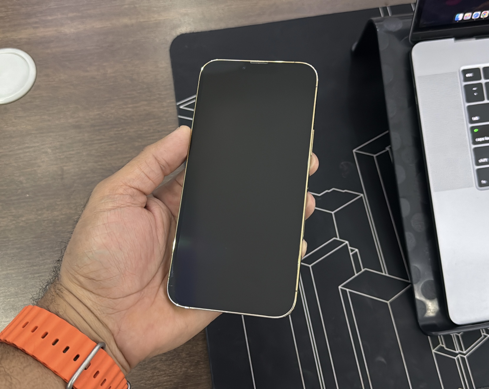 celulares y tabletas - iPhone 13 Pro Max 128GB Gol, Como Nuevo, $ 35,995  1