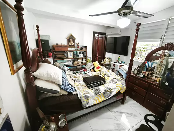 casas - Vendo Casa km 11 Av. Independencia sector Invi 10