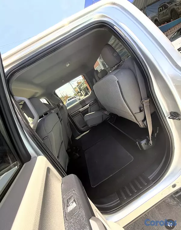 jeepetas y camionetas - Ford F150 XLT 2019 7