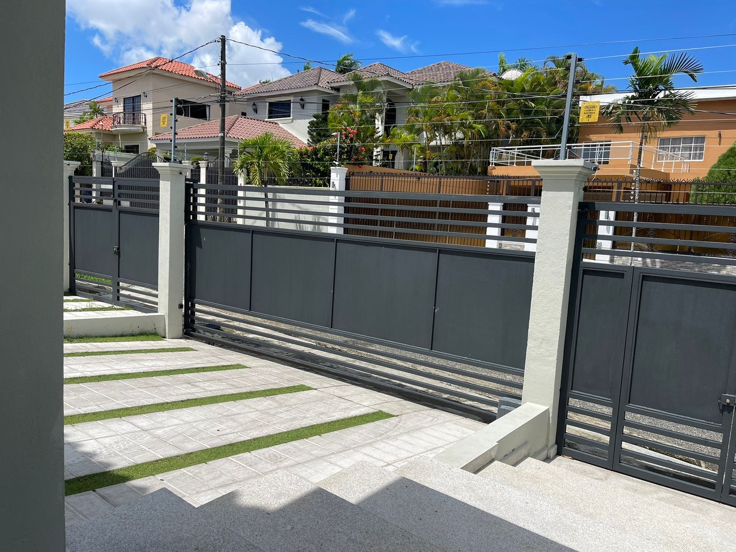 casas - Venta de casa en arroyo Hondo III 10