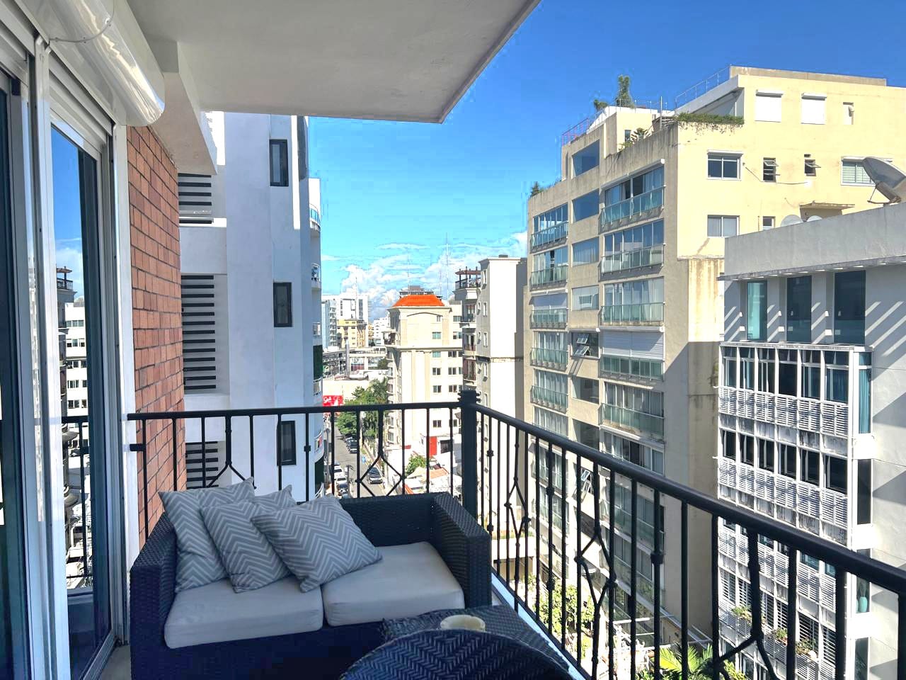 apartamentos - Lujoso y Amplio Apartamento en VENTA en SERRALLES
