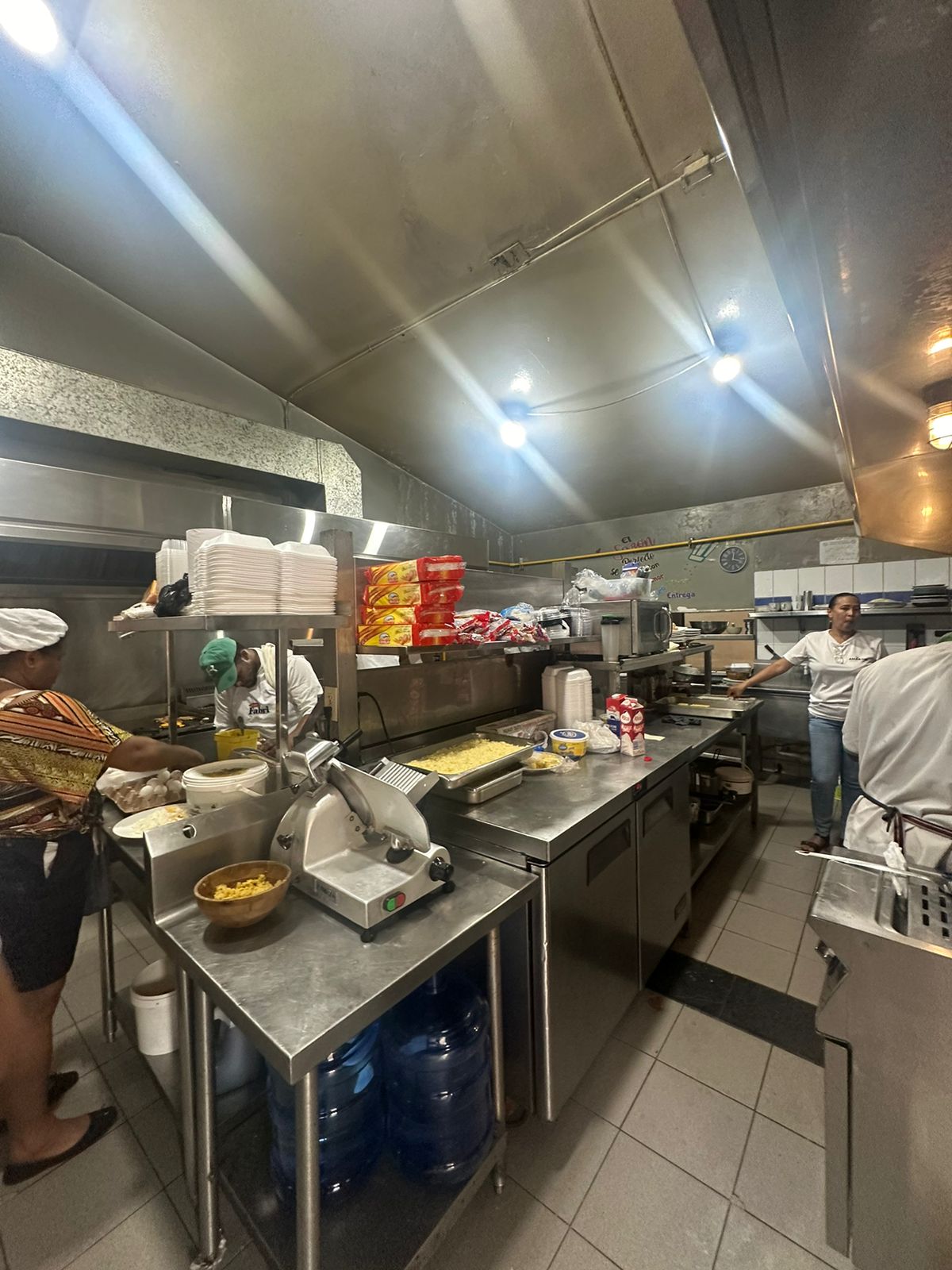 oficinas y locales comerciales - RESTAURANTE EN VENTA EN SOSUA. 7