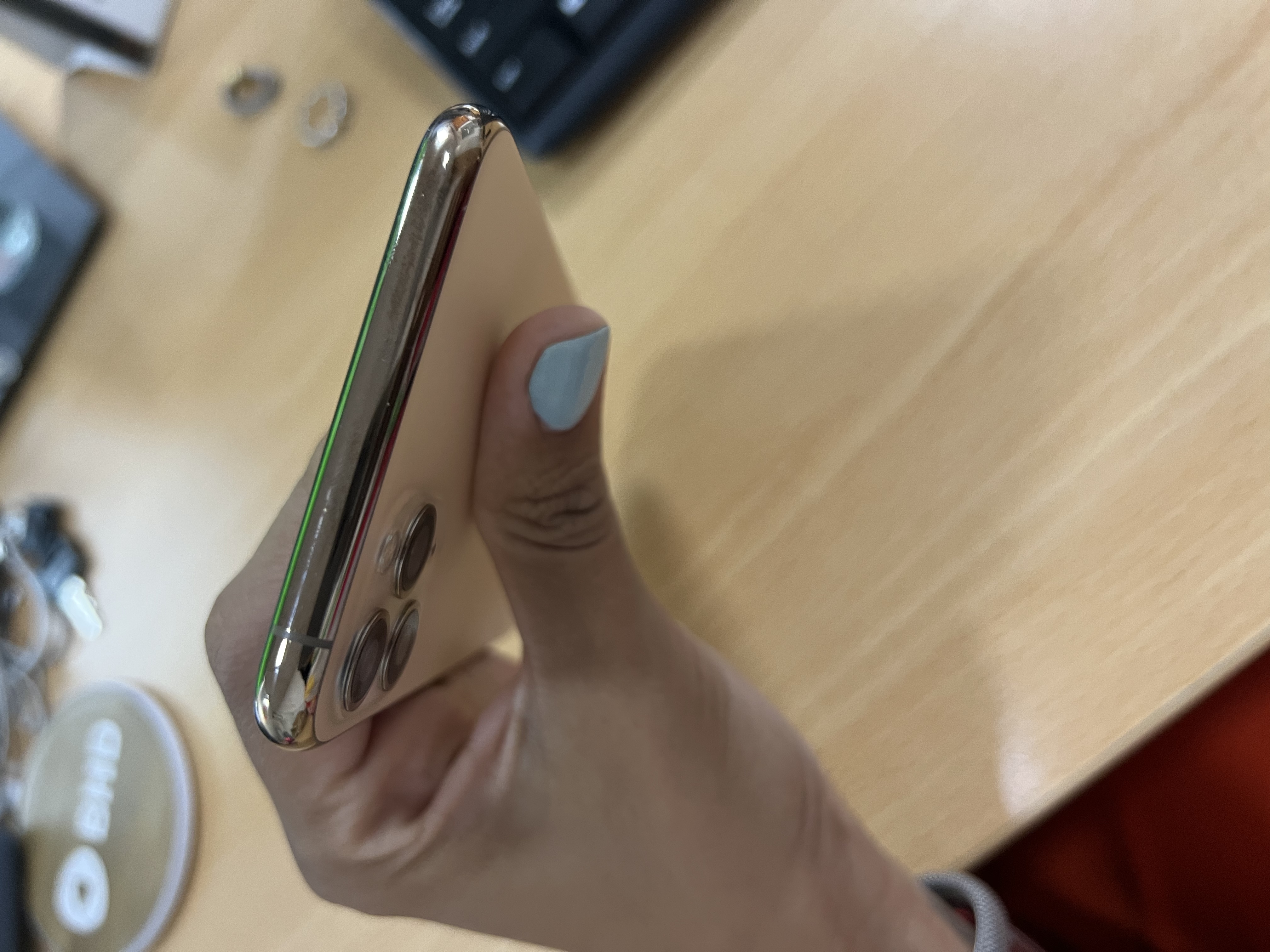 celulares y tabletas - IPhone 11 Pro Max Rose Gold 64G 8