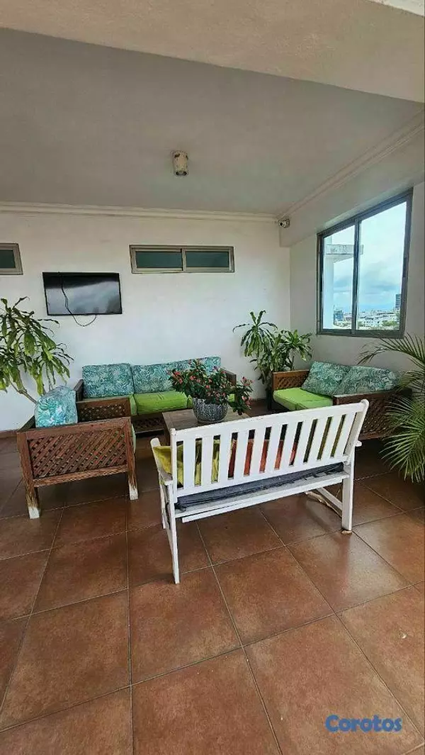 apartamentos - Apartamento en el Millón 2do nivel con terraza  10
