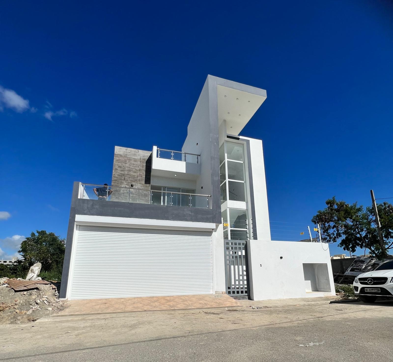 casas - CASA EN VENTA EN SANTO DOMINGO ESTE. 2