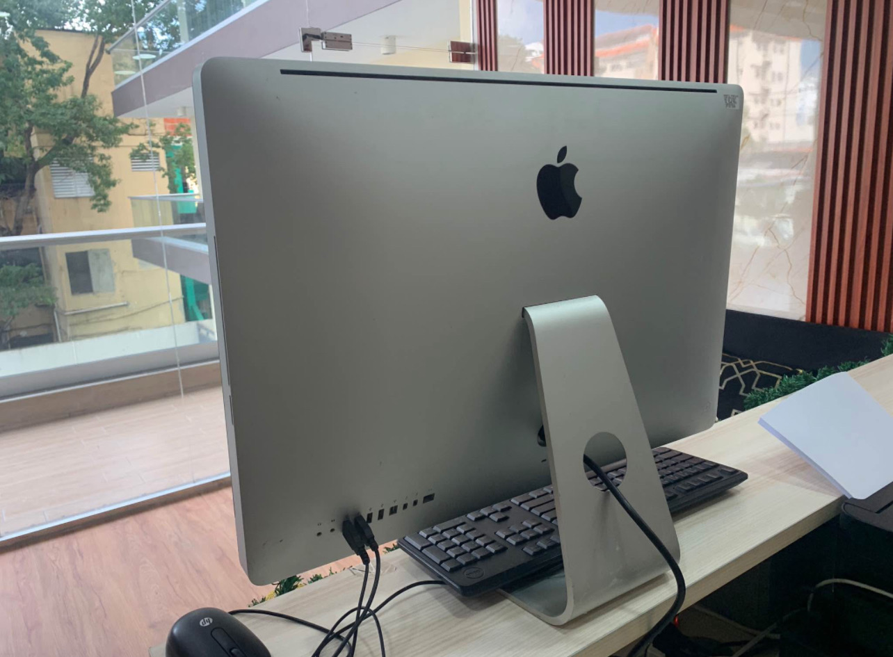 computadoras y laptops - computadora Apple IMac 27” pulgadas  2011 2