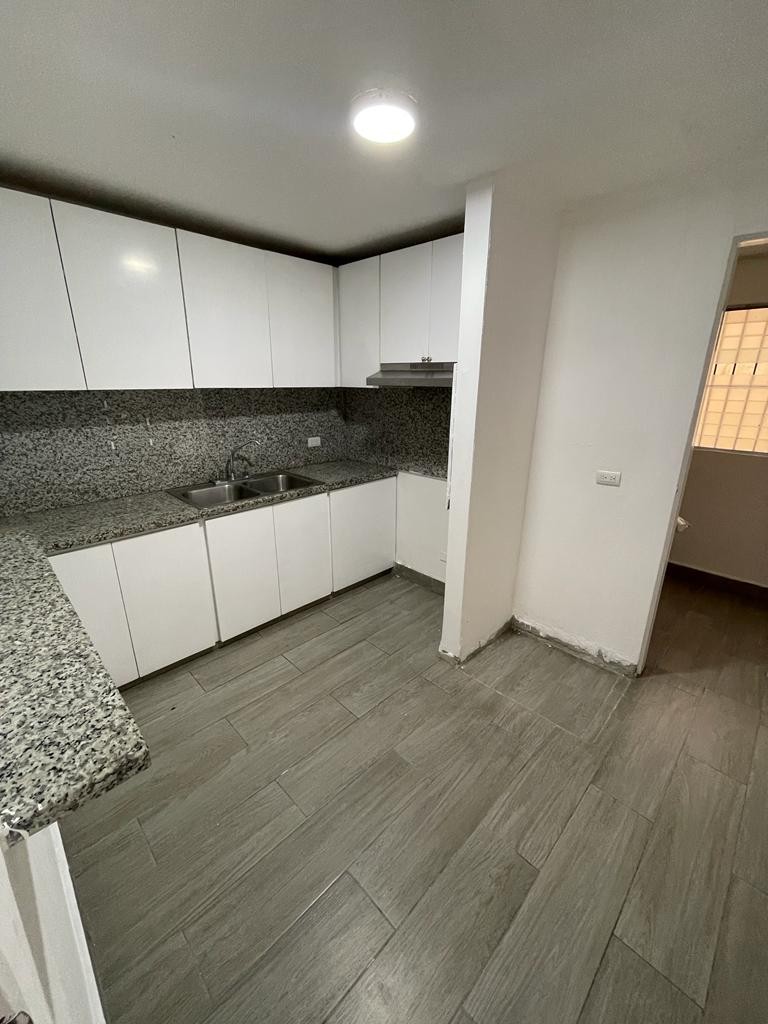apartamentos - Se vende apartamento en Piantini 4