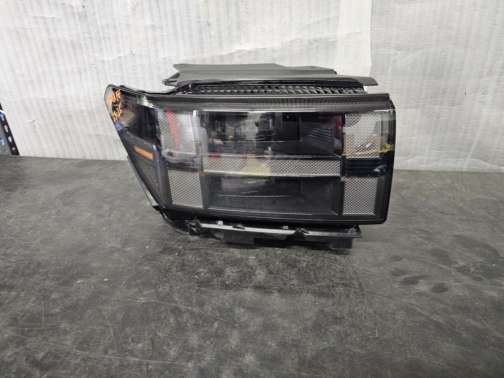 repuestos - Pantalla Luz Hyundai Santa Fe 2024 2025 