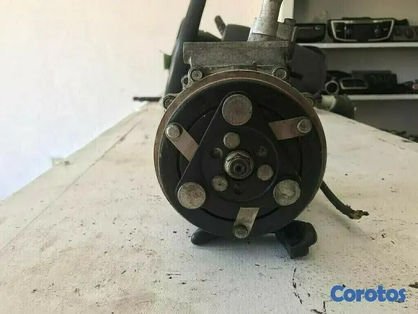 accesorios para vehiculos - Vendo HONDA FIT COMPRESOR DE AIRE 2