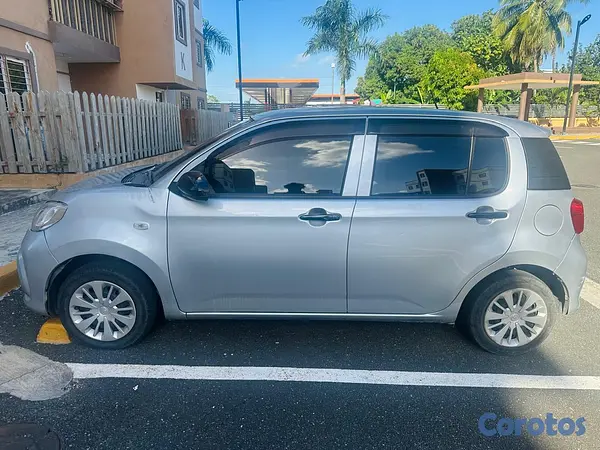 carros - Toyota Passo 2017 Exelentes condiciones 5