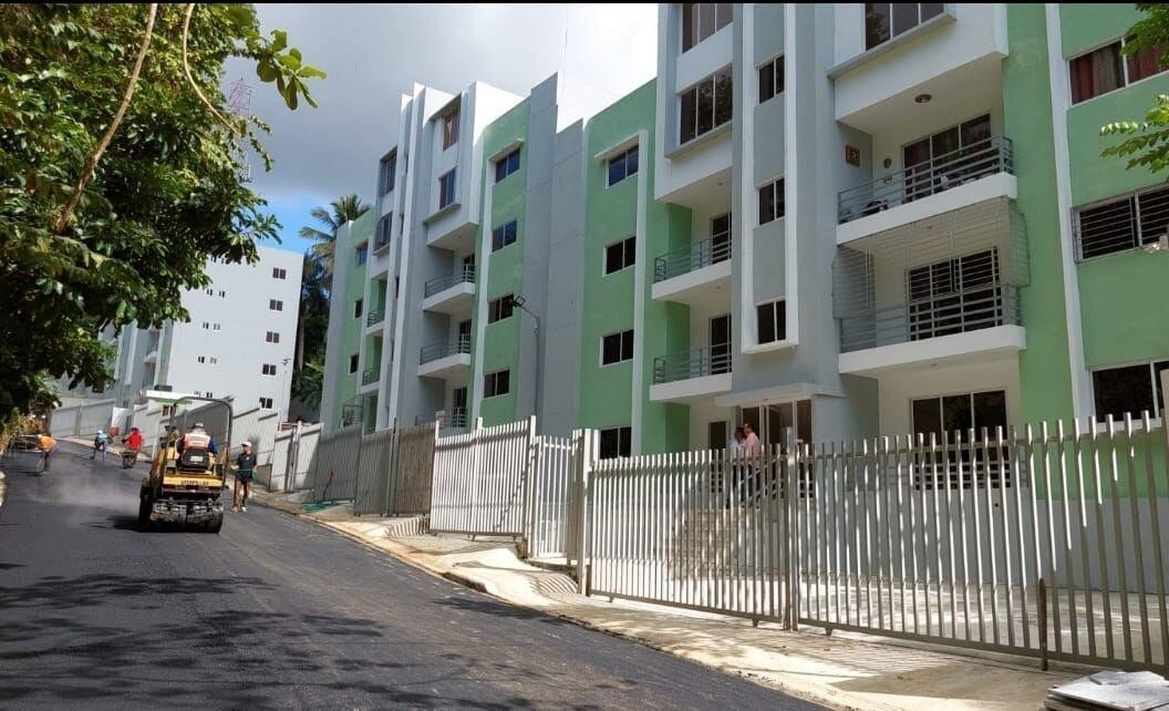 apartamentos - Apartamento en Venta Arroyo Hondo de Tres Habitaciones 2