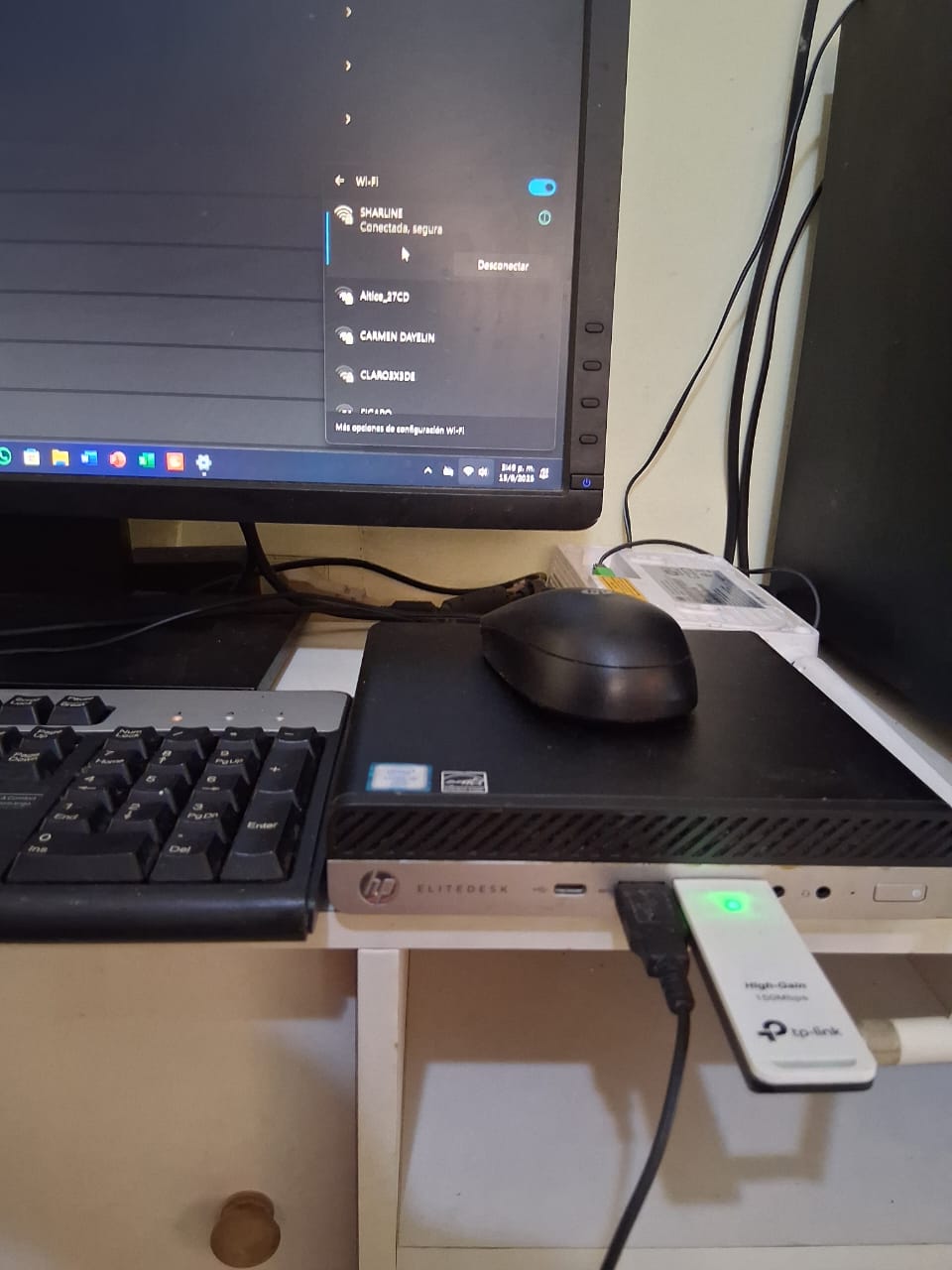 computadoras y laptops - Computador de escritorio HP negociable  2