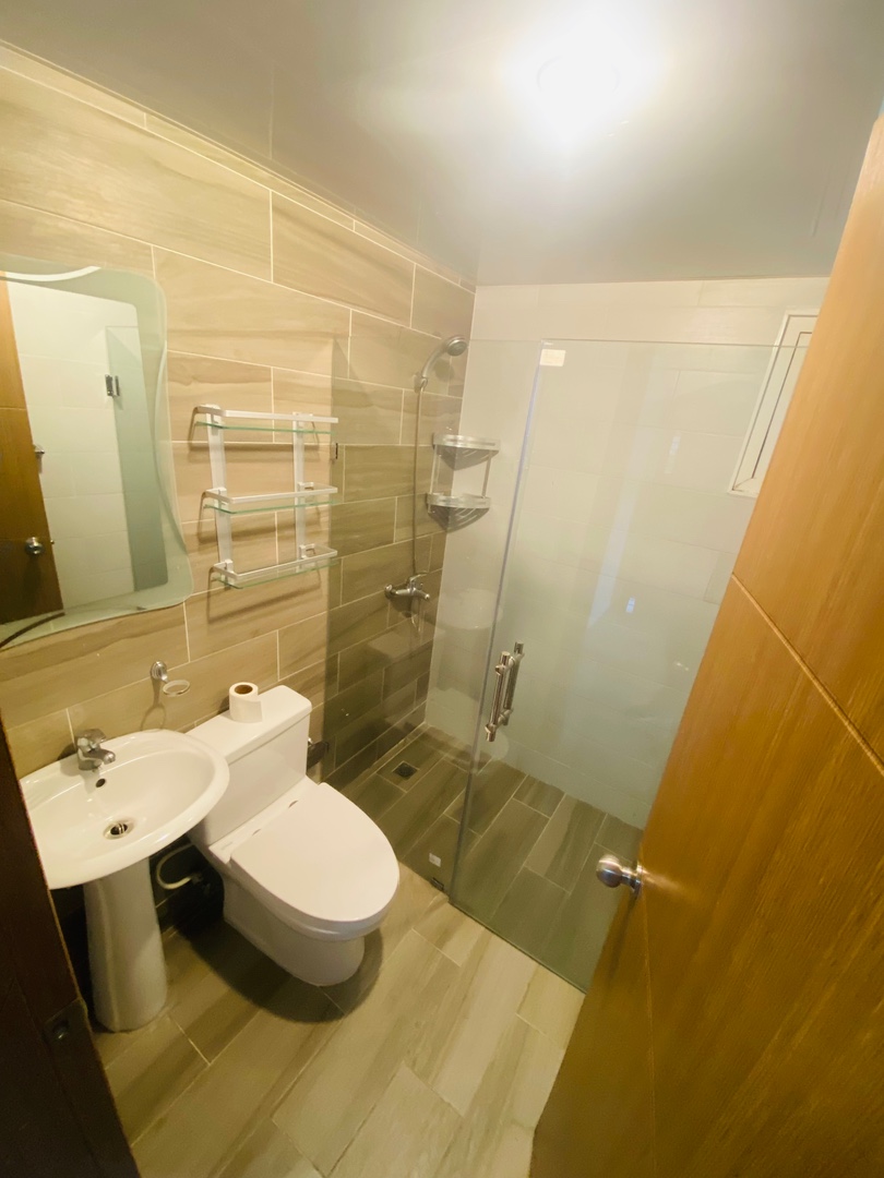 apartamentos - APARTAMENTO EN RENTA EN SANTIAGO DE LOS CABALLEROS EN LA AVENIDA HISPANOAMERICAN 8