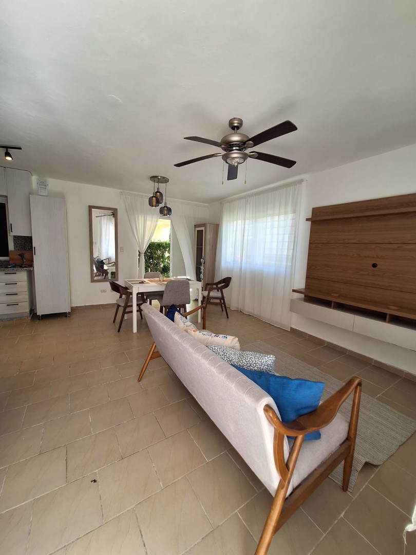 casas vacacionales y villas - Alquiler de Villa en Bávaro: Townhouse Amueblado en Punta Cana Palm Beach 5