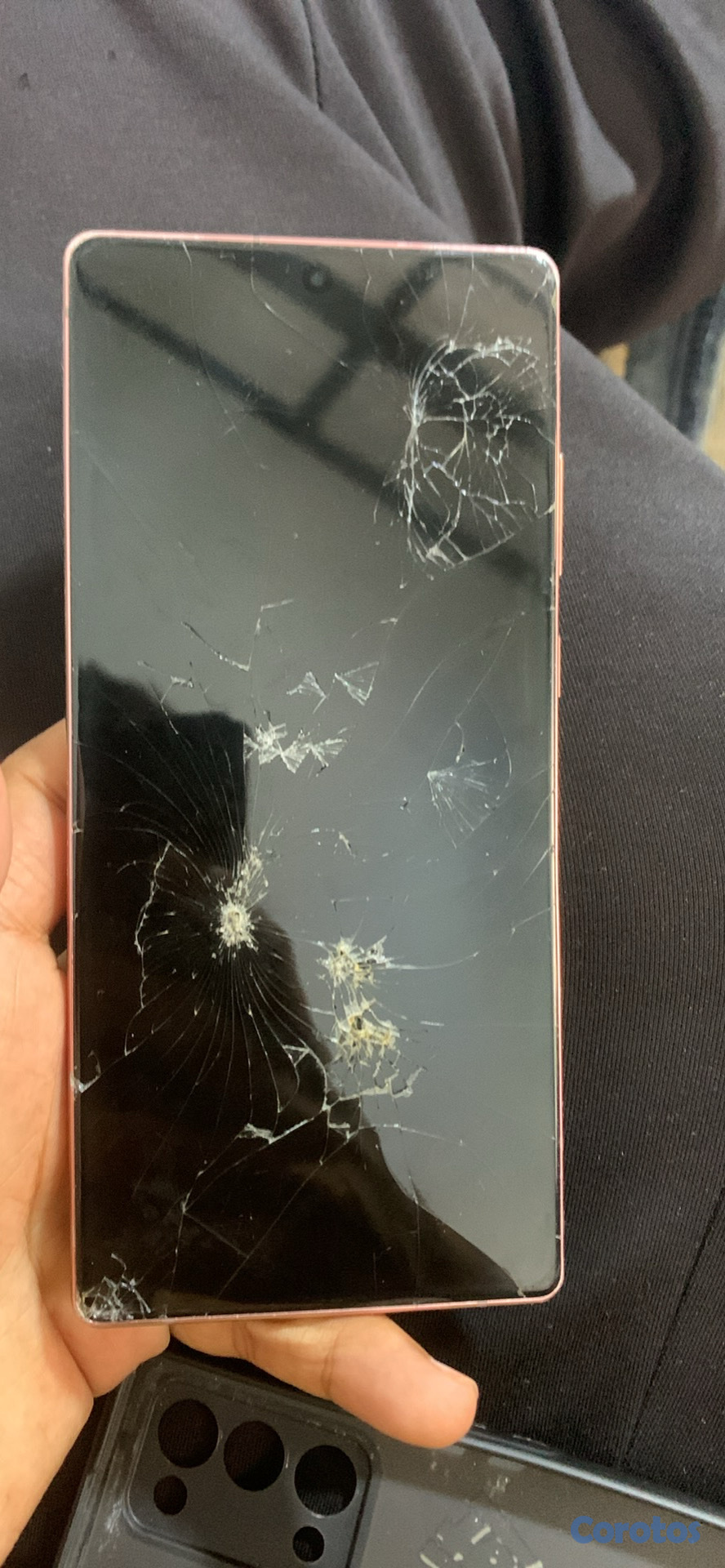 celulares y tabletas - Samsung note 20, tiene la pantalla dañada  1