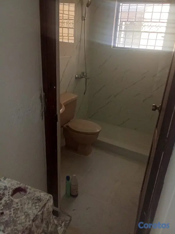 apartamentos - Alquiler en Renacimiento, 2do piso. 4