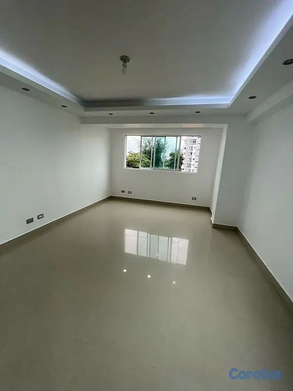 apartamentos - Apartamento en Venta, Sector Renacimiento, Santo Domingo 3