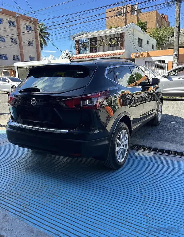 jeepetas y camionetas - Nissan Rogue Sport 2020 7