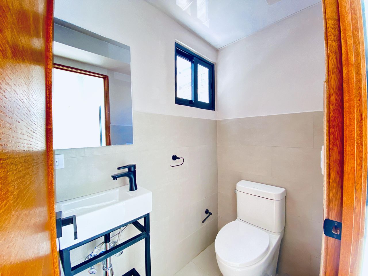 apartamentos - ALQUILO APARTAMENTO EN SERRALLES A PASOS DE AGORA  4