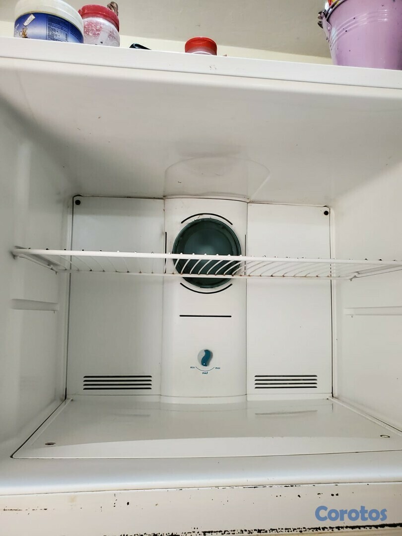 electrodomesticos - Se vende Nevera Mabe usada 17 pulgadas 2 puertas excelente estado 1