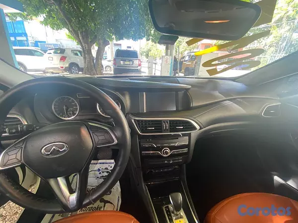 jeepetas y camionetas - INFINITI QX-30 2017 3