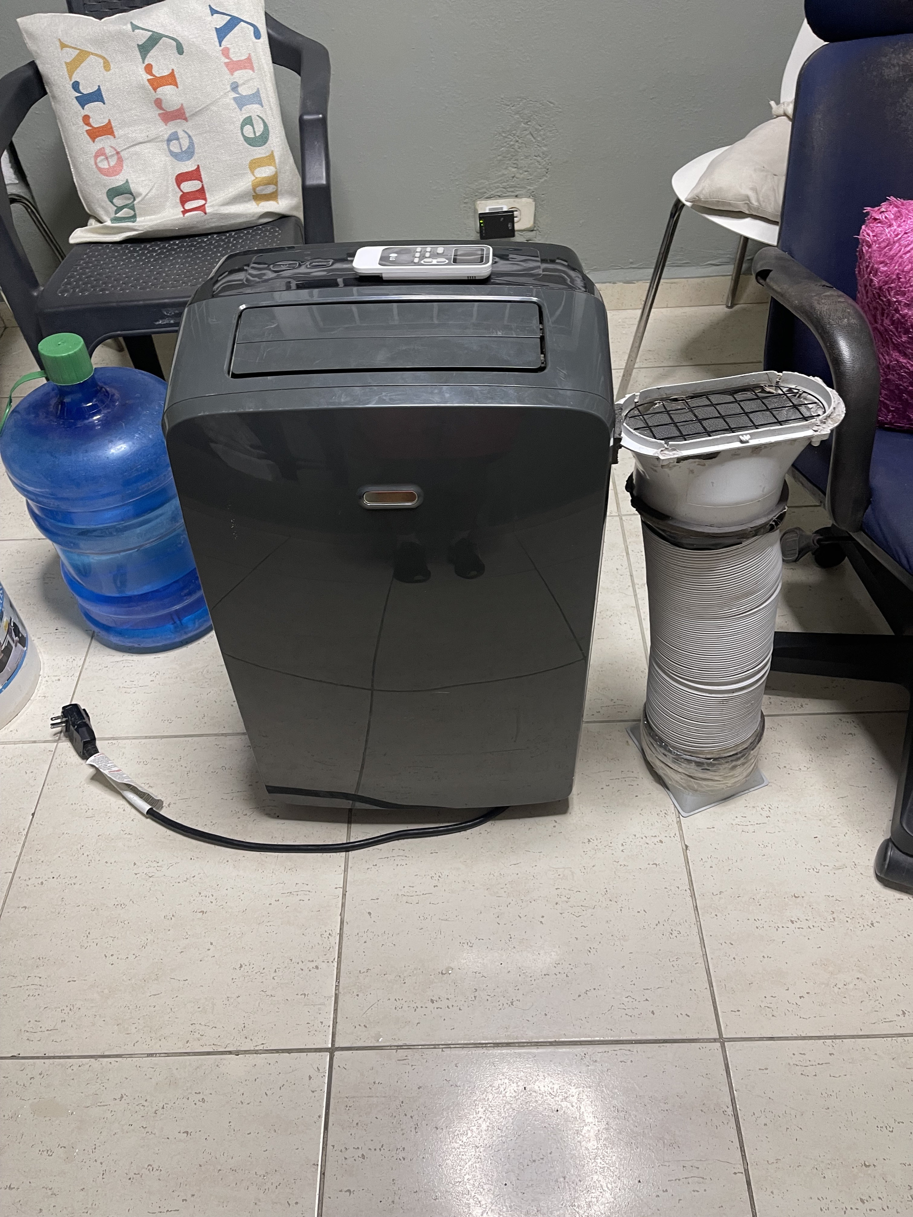 aires acondicionados y abanicos - aire acondicionado portátil de 10200btu luz 110v