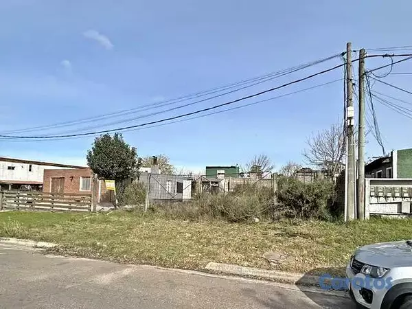 solares y terrenos - Vendo Solar en Evaristo Morales 2