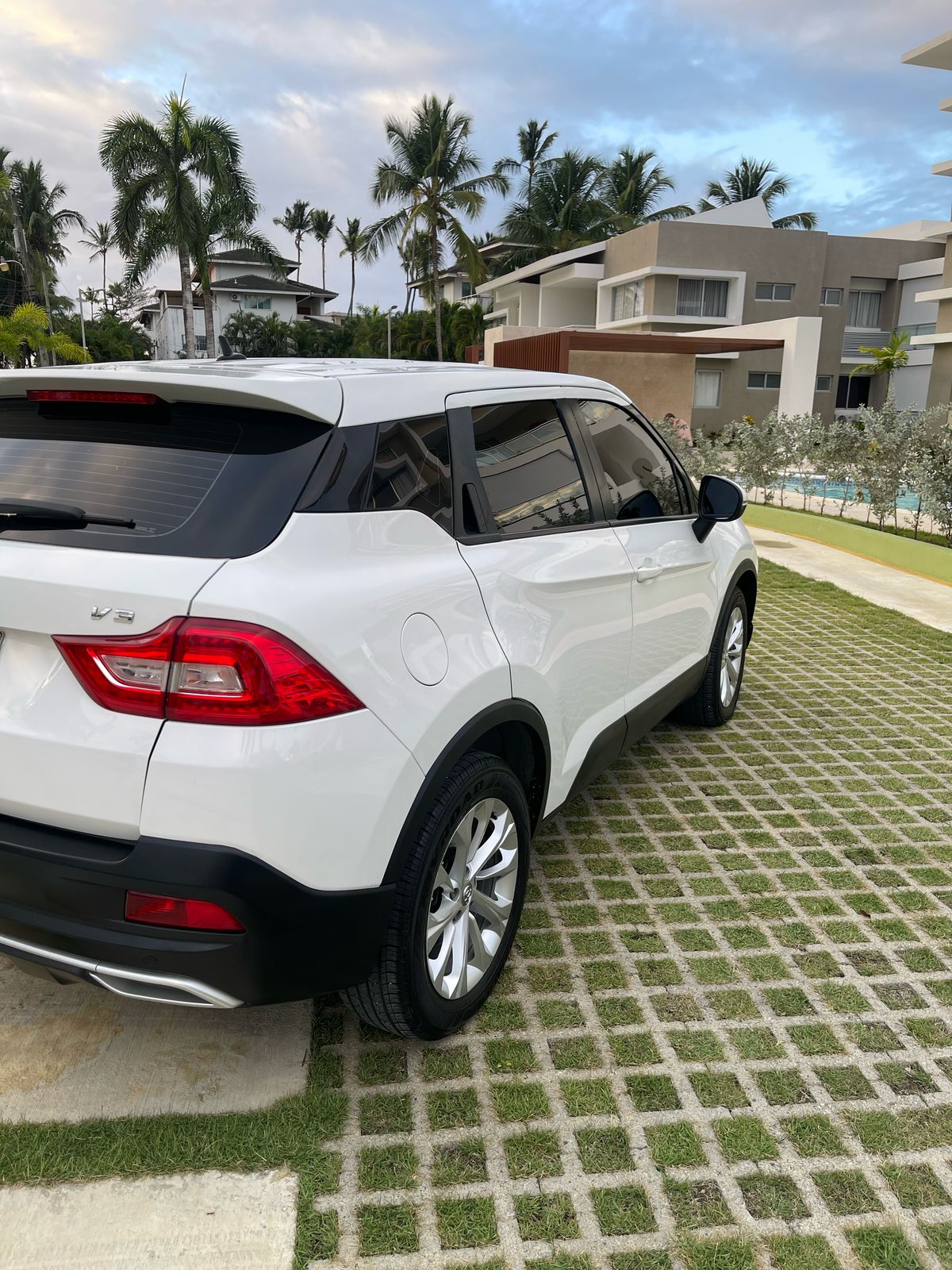 jeepetas y camionetas - brillance v3 2021 3