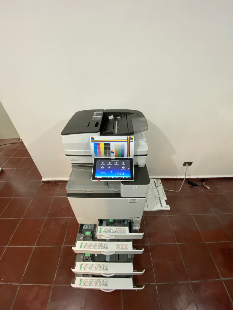 impresoras y scanners - Diseño gráfico impresora copiadora Escáner Ricoh 4