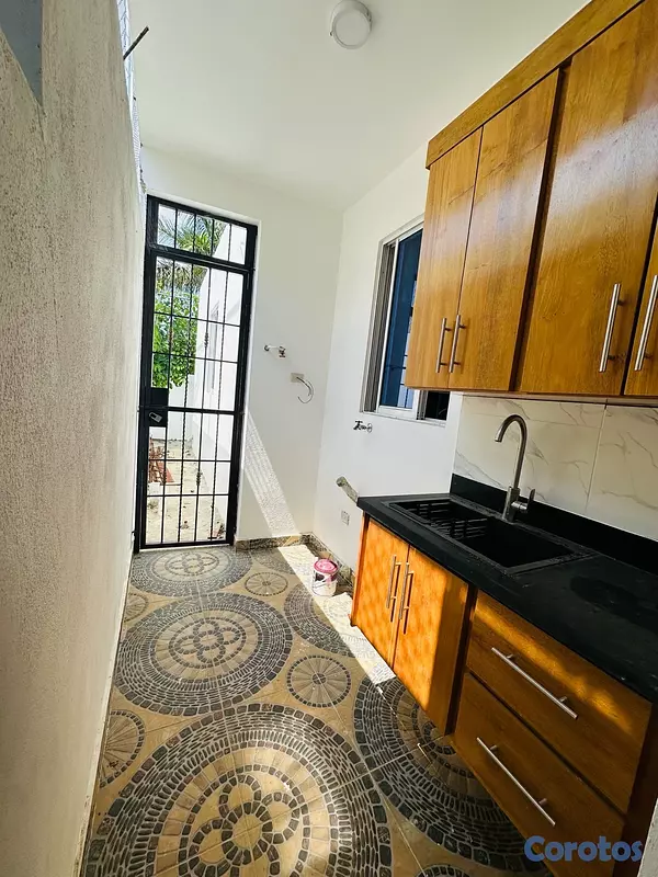 casas - CASA EN VENTA EN SANTIAGO DE LOS CABALLEROS  13