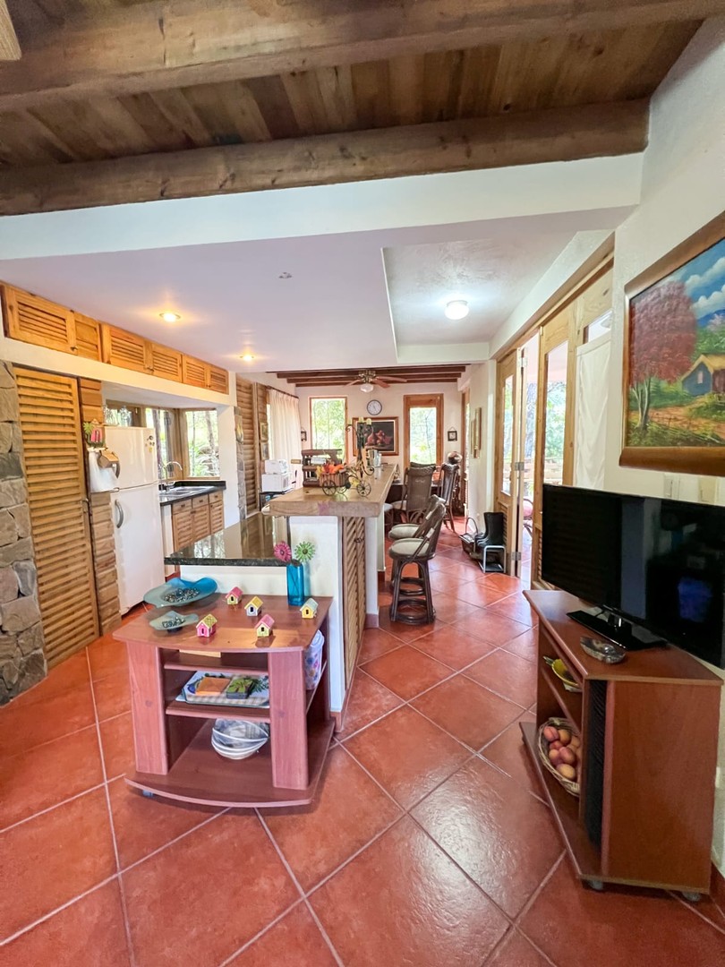 casas vacacionales y villas - Preciosa Villa Chalet en Venta, Jarabacoa  5