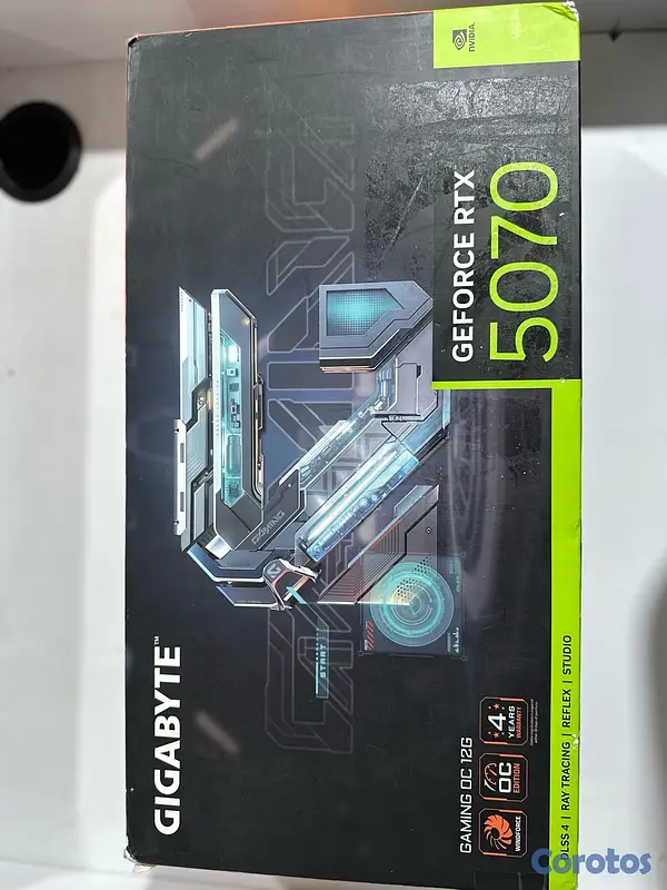 computadoras y laptops - GIGABYTE GeForce RTX 5070 Gaming OC 12G
 5