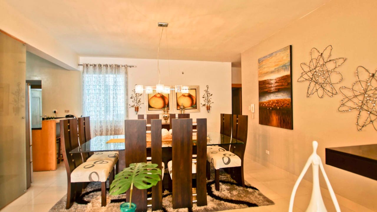apartamentos - Se Renta Apartamento Totalmente Amueblado en Zona Centrica  6