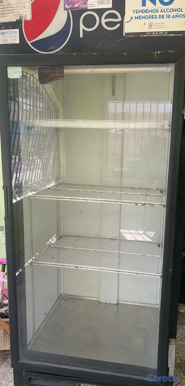 equipos profesionales - Freezer exhibidor  2